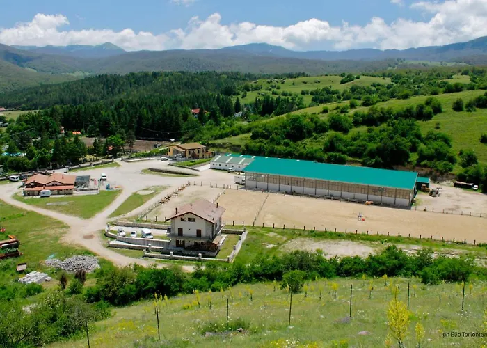 Maneggio Vallecupa * Пескассероли