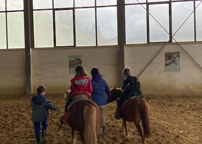 Maneggio Vallecupa * Pescasseroli